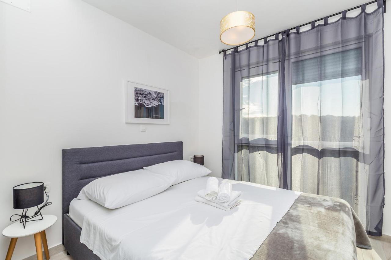 Apartments Solis Lacus Penthouse Njivice Εξωτερικό φωτογραφία