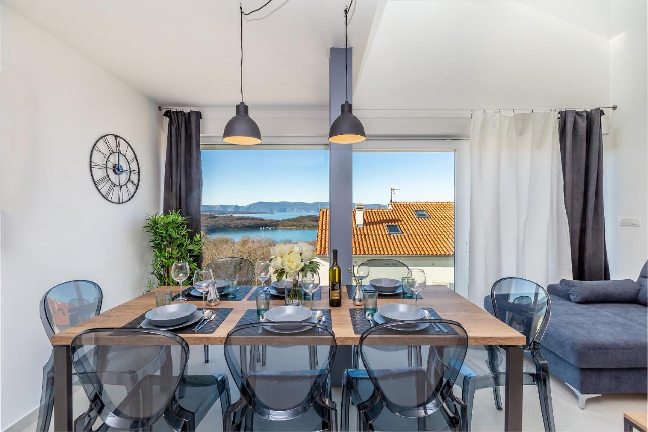 Apartments Solis Lacus Penthouse Njivice Εξωτερικό φωτογραφία