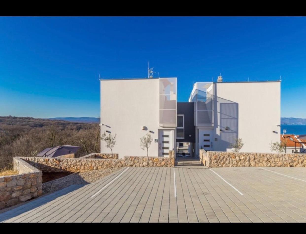 Apartments Solis Lacus Penthouse Njivice Εξωτερικό φωτογραφία